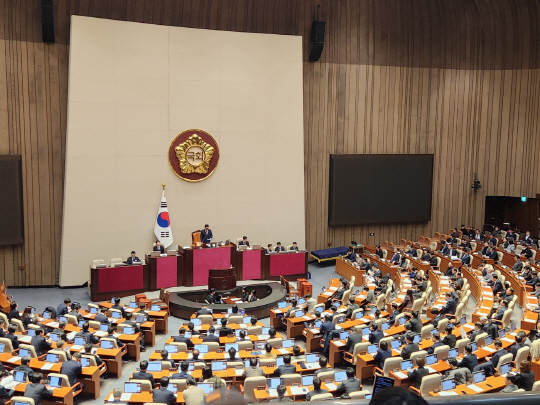 8일 국회 본회의가 열리고 있다. 안소현 기자